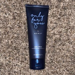 Monat- smoothing primer. Exclusive item. 💁‍♀️